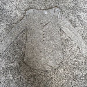 Old navy relaxed long sleeve shirt